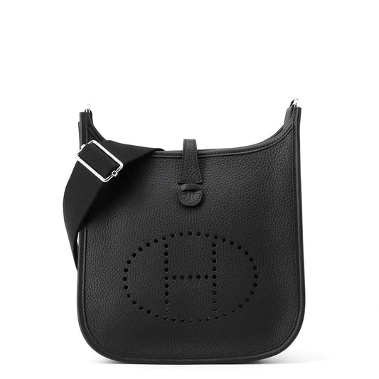HERMES Evelyne3 Black Taurillon Clemence Size 23