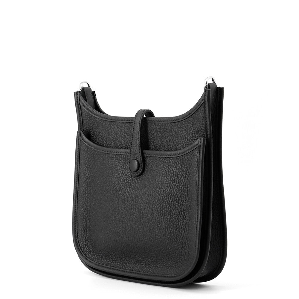 HERMES Evelyne3 Black Taurillon Clemence Size 23