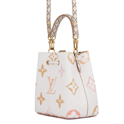 LOUIS VUITTON LV by the Pool Neonoe White/BeigeM22985 Monogram / Giant Size BB
