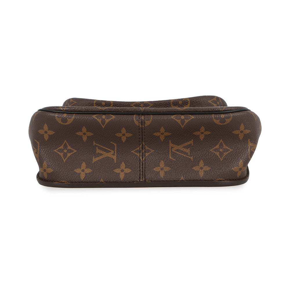 LOUIS VUITTON Passy RedM45592 Monogram