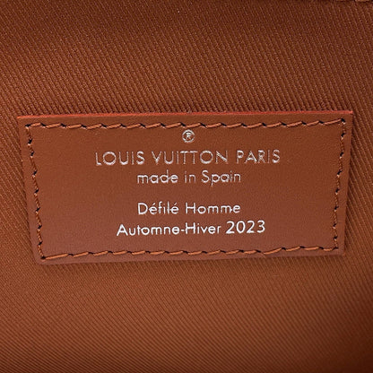 LOUIS VUITTON Montsouris Messenger BrownM23097 Epi XL Calf Leather
