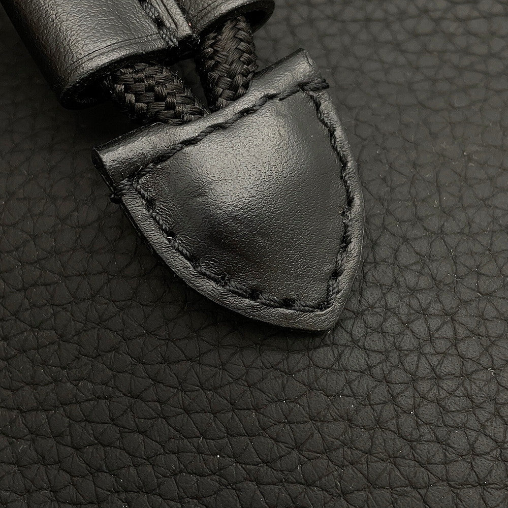 LOUIS VUITTON Christopher Slim Backpack NoirM58644 Taurillon Leather