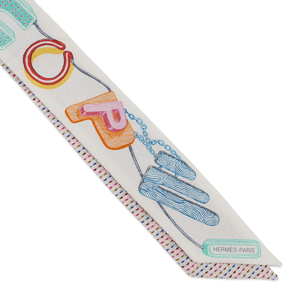 HERMES Twilly Chevaloscope Neon Pointier Embroidery Spring/Summer 2023 Blanc/Rose/Vert Silk100%