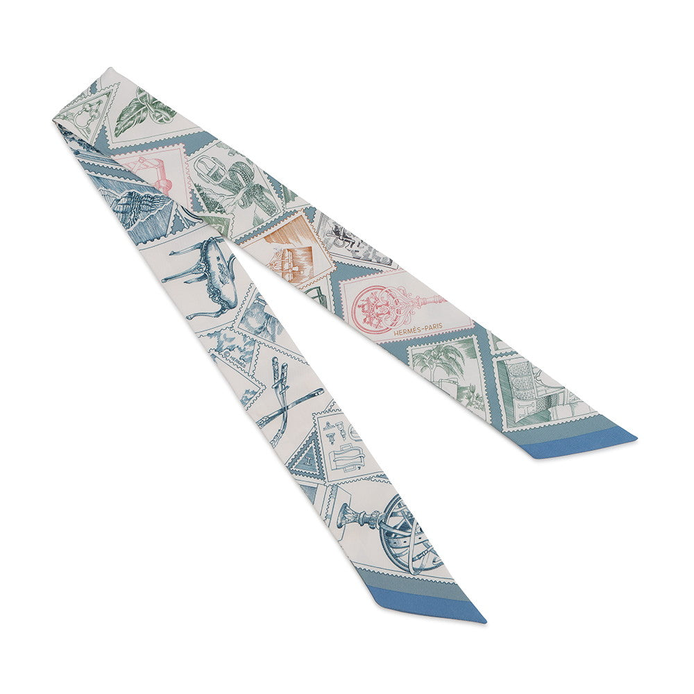 HERMES Twilly Fauve's Stamp Enthusiasts Autumn/Winter 2025 Blue Moyen / White / Pink Silk100%
