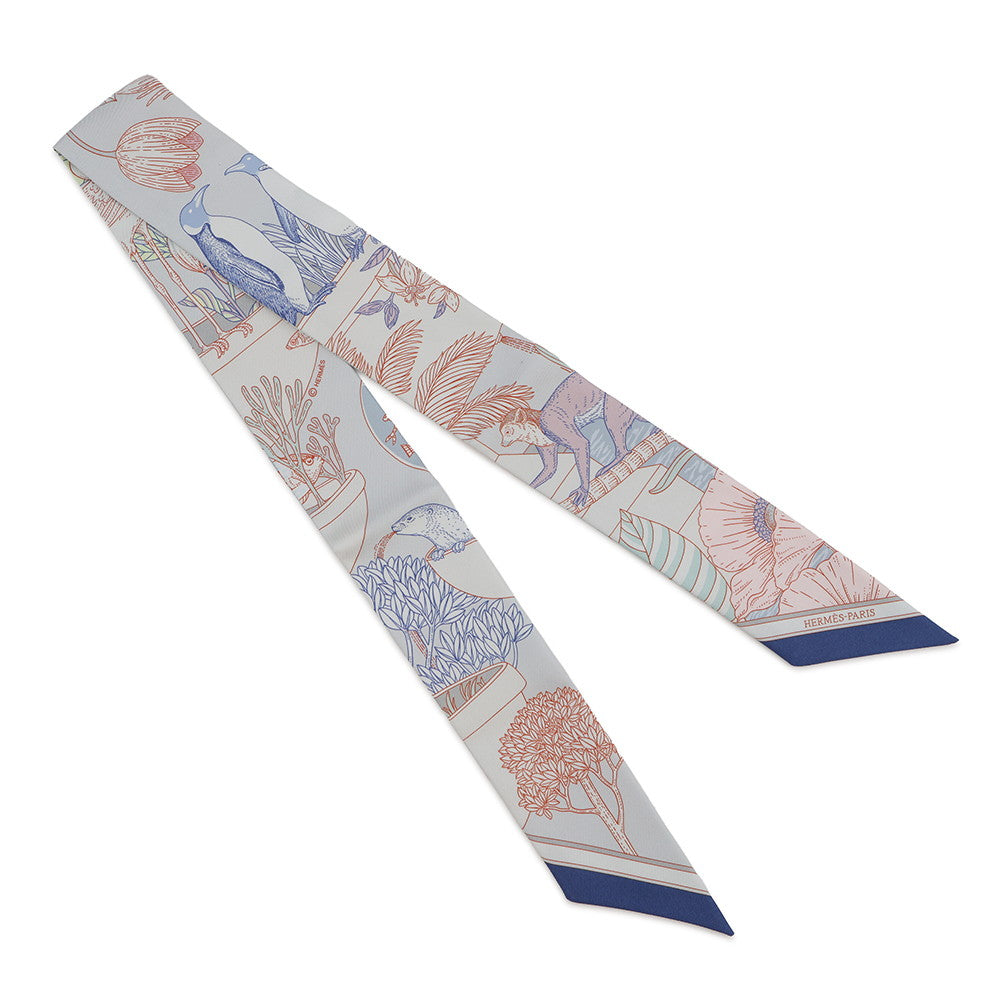 HERMES Twilly Precious Paradise HERMES Spring/Summer 2024 Gris Perle/Blue/Rose Pearl Silk100%