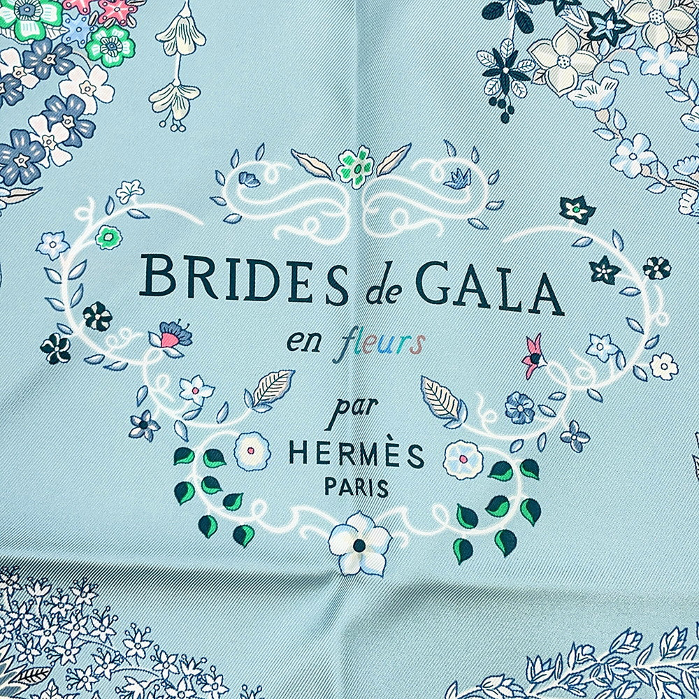 HERMES Carre Brides de Gala en fleurs Size 90 White/Blue・Glacier/Green Silk100%