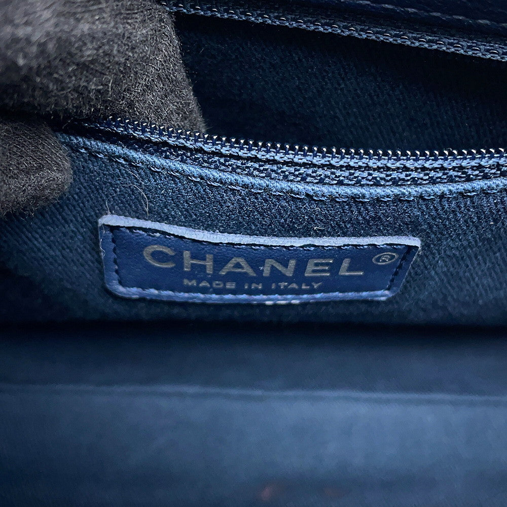 CHANEL Chain Shoulder Bag Navy Lambskin