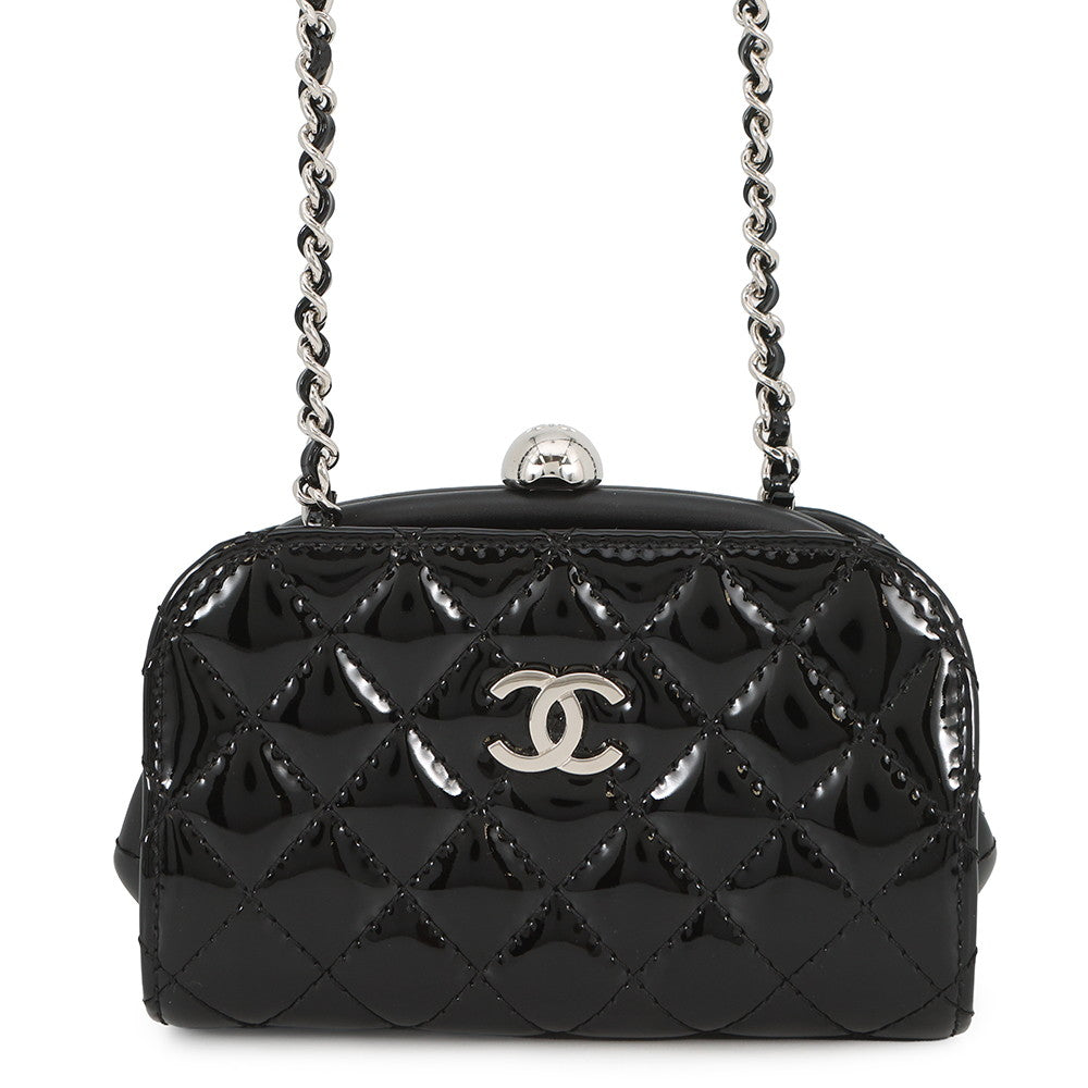 CHANEL Matelasse Kiss Lock ChainShoulder Bag Black Patent Leather Leather