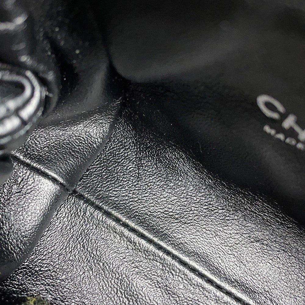 CHANEL Matelasse Kiss Lock ChainShoulder Bag Black Patent Leather Leather