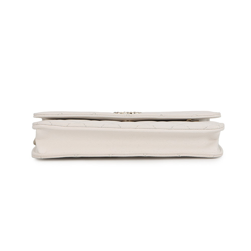 CHANEL CC Logo Chain Wallet White Caviar Leather