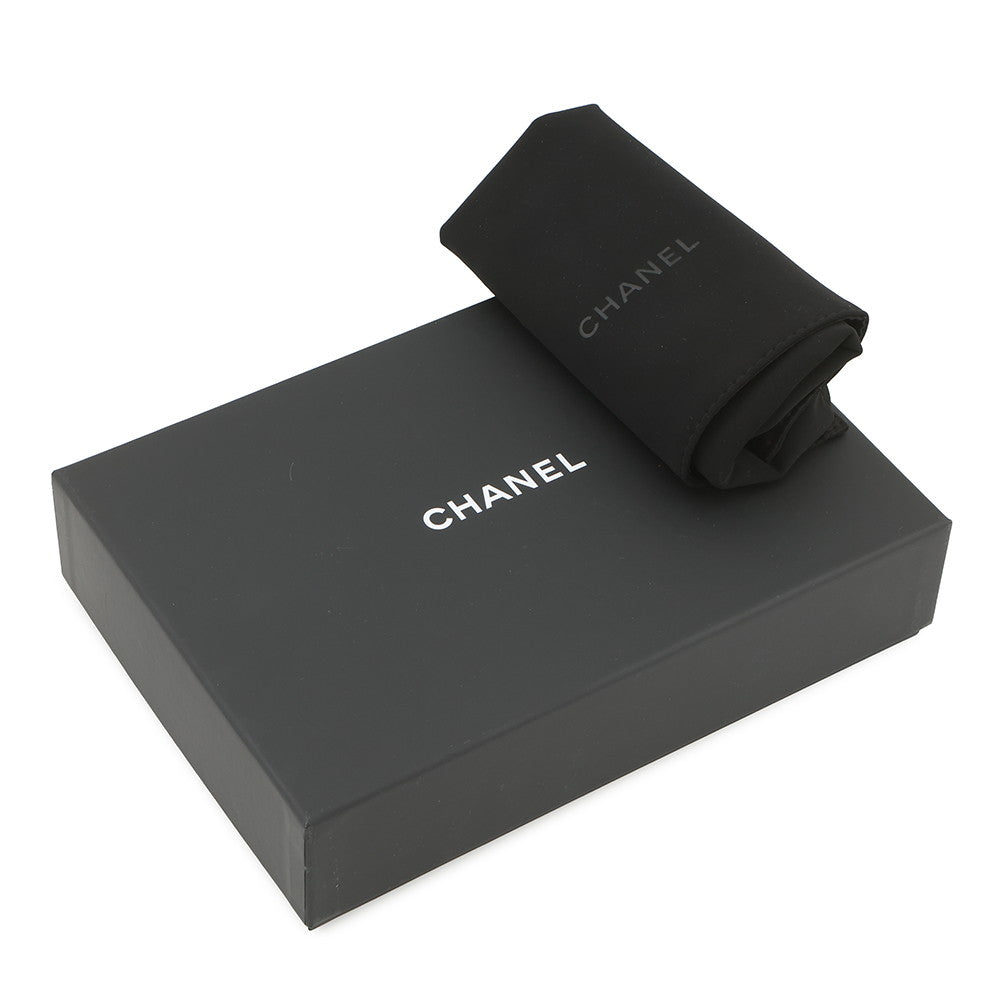 CHANEL CC Logo Chain Wallet White Caviar Leather