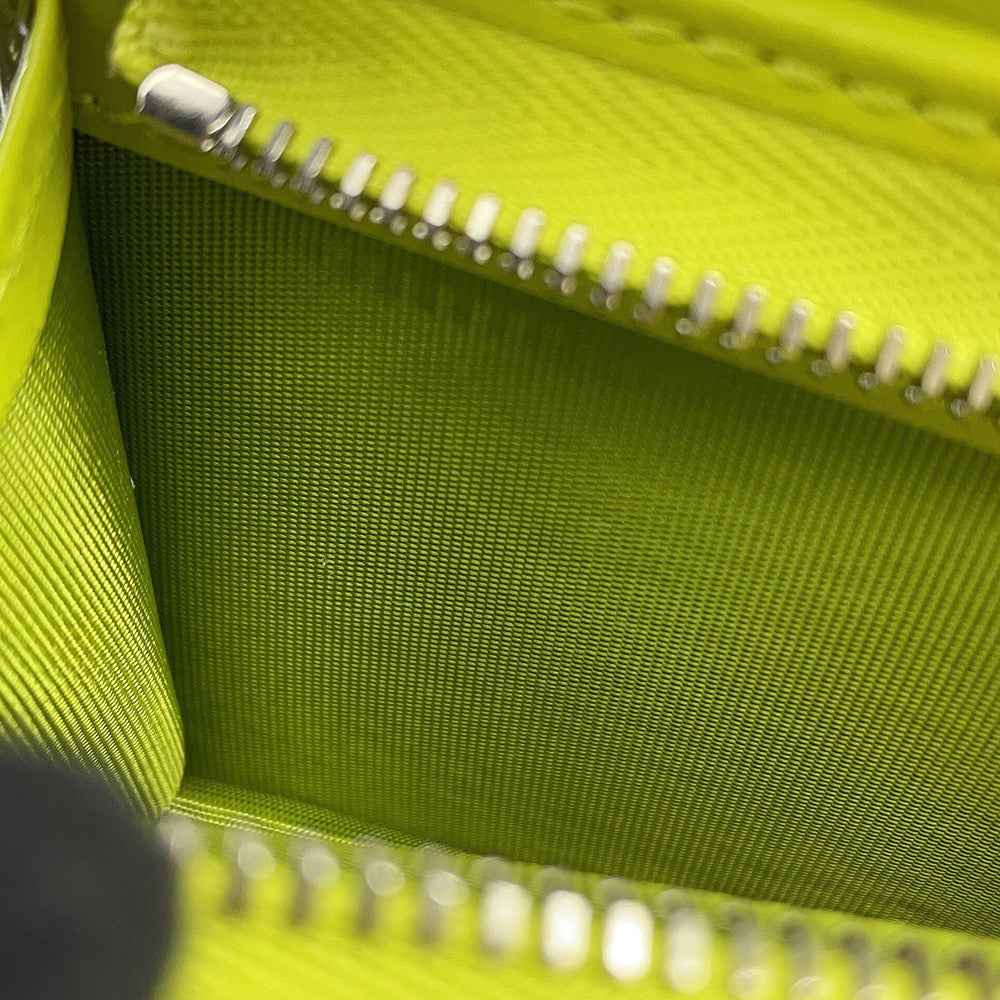 GUCCI GG Marmont Bifold Wallet Light Green466492 Leather