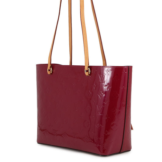 LOUIS VUITTON Long Beach MagentaM90480 Monogram Vernis Leather Size PM
