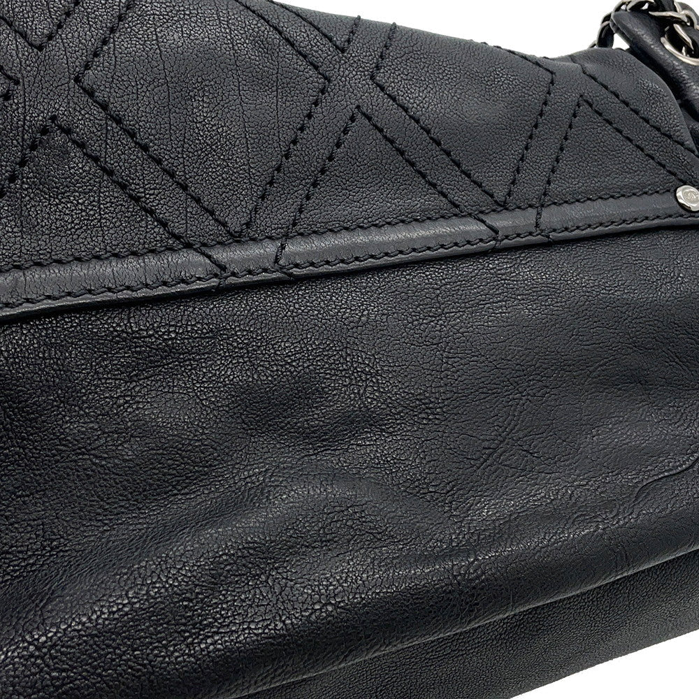 CHANEL CC Logo Chain Shoulder Bag Black Leather