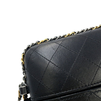 CHANEL Matelasse Chain Phone Case BlackA94471 Lambskin