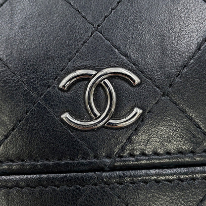 CHANEL Matelasse Chain Phone Case BlackA94471 Lambskin