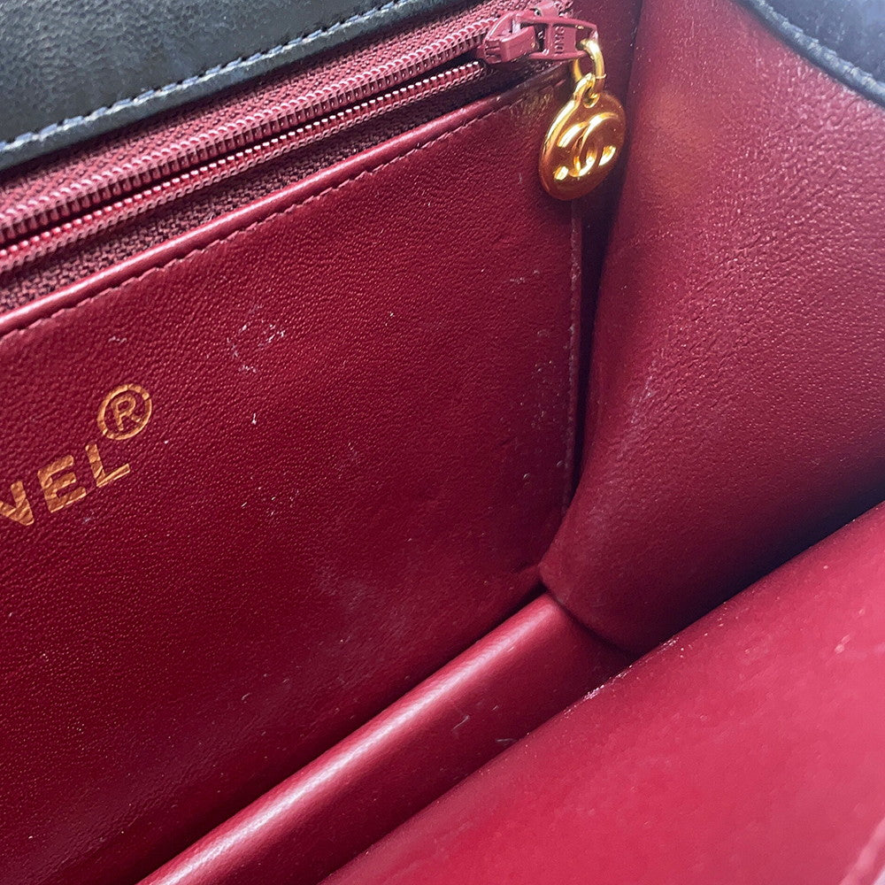 CHANEL Matelasse Push Lock ChainShoulder Bag BlackA00568 Lambskin