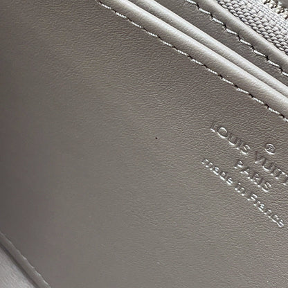 LOUIS VUITTON Zippy Wallet MetalicGrayM81642 Monogram Mahina