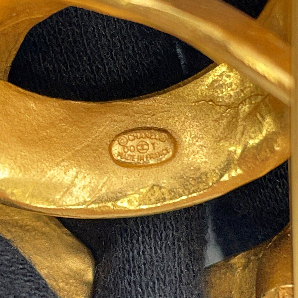 CHANEL CC Logo Brooch Gold Gold Plated