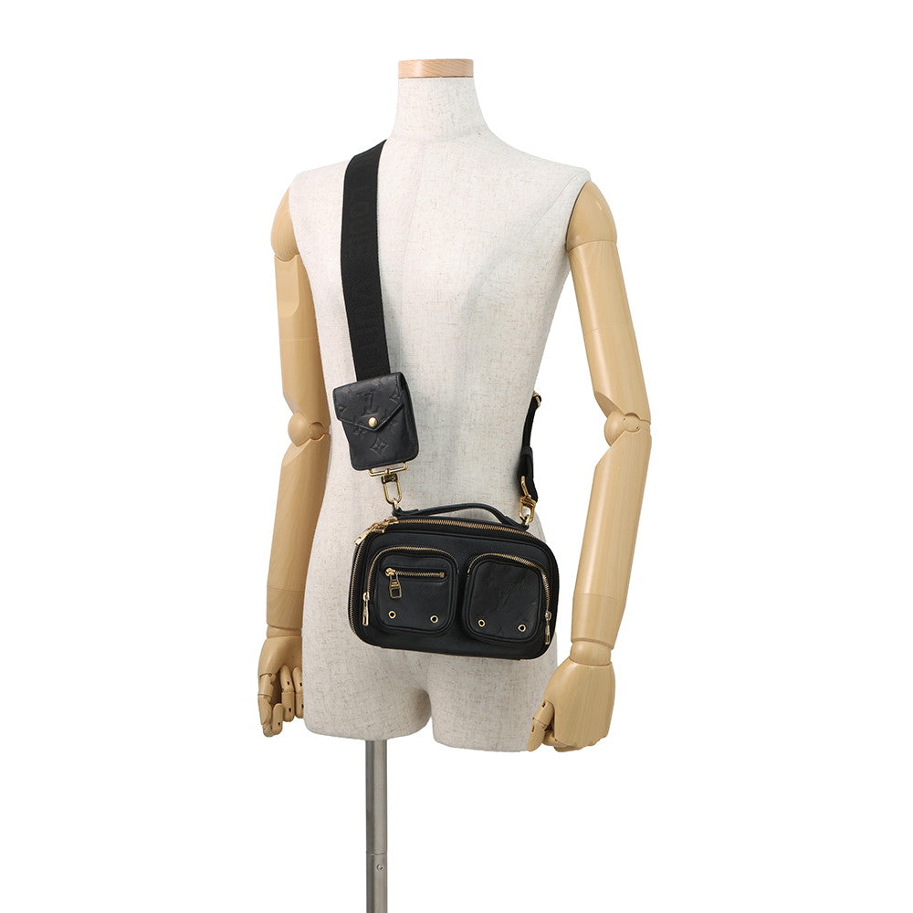 LOUIS VUITTON Utility/Crossbody NoirM80450 Monogram Calf Leather