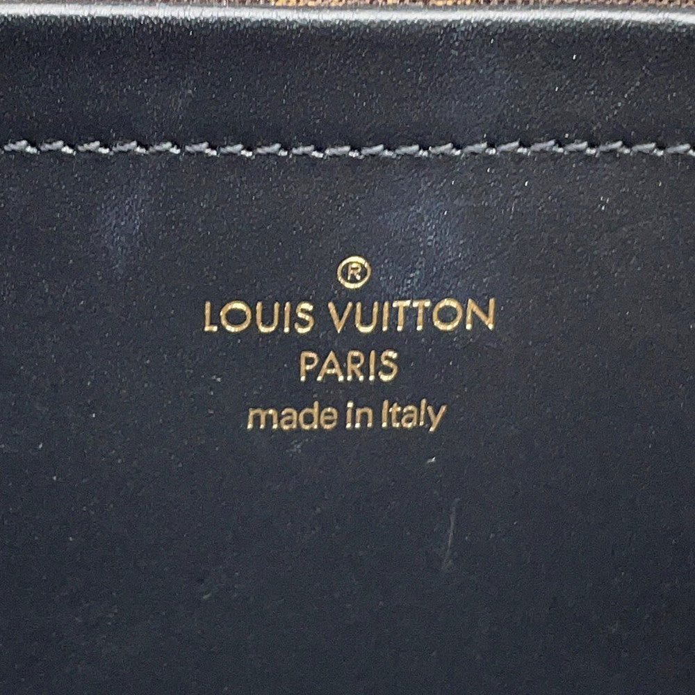 LOUIS VUITTON Utility/Crossbody NoirM80450 Monogram Calf Leather