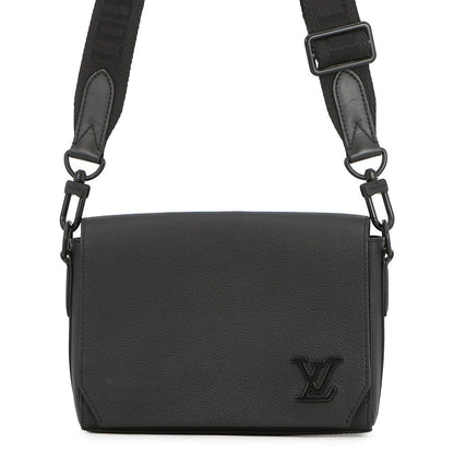 LOUIS VUITTON takeoff messenger NoirM24769 Cowhide Leather LV Aerogram Size PM