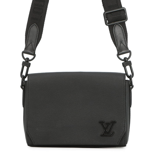 LOUIS VUITTON takeoff messenger NoirM24769 Cowhide Leather LV Aerogram Size PM