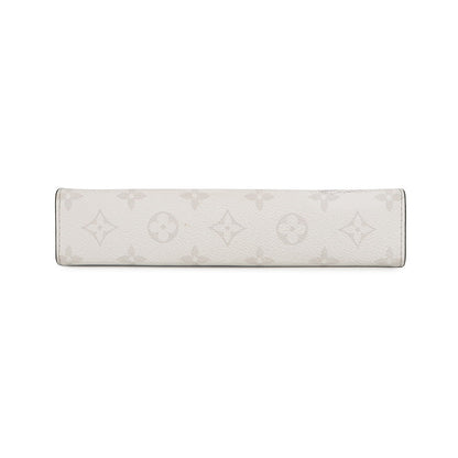 LOUIS VUITTON Gaston Wearable Wallet Taigarama Optical WhiteM30935 Monogram Taiga Leather