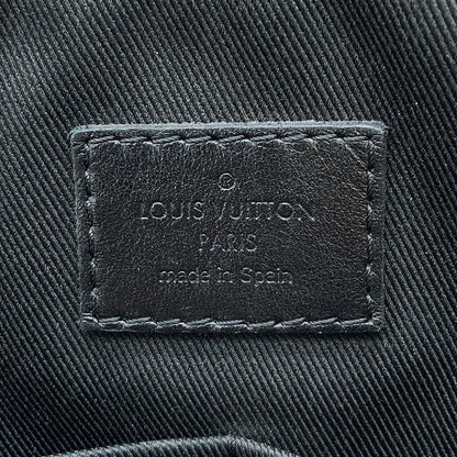 LOUIS VUITTON Alpha Messenger NoirM44165 Monogram / Galaxy