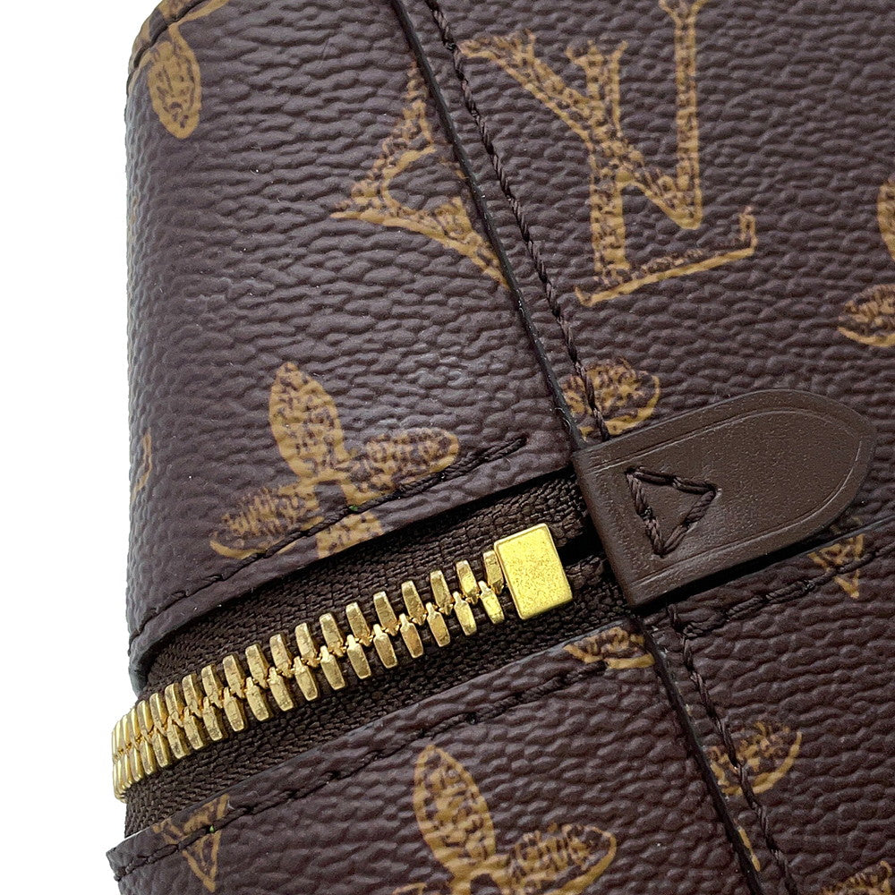LOUIS VUITTON Vertical Box Trunk GreenM59664 Monogram