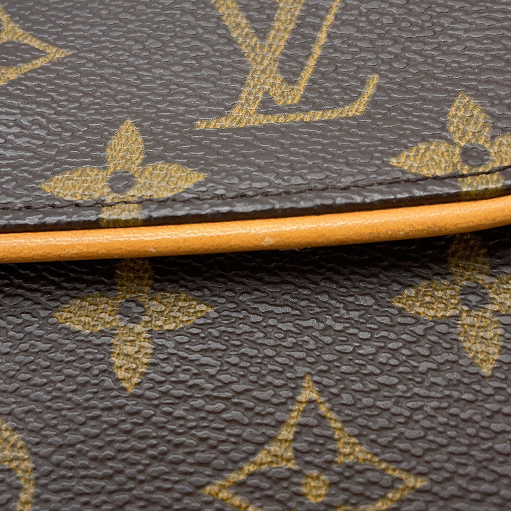 LOUIS VUITTON Pochette Florentine BeigeM51855 Monogram Size S