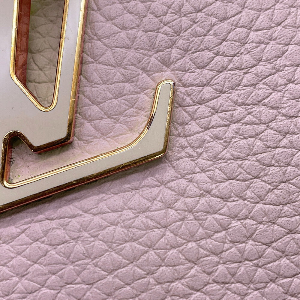 LOUIS VUITTON Capucines Guimauve/Powder WhiteM24120 Taurillon Leather Size BB