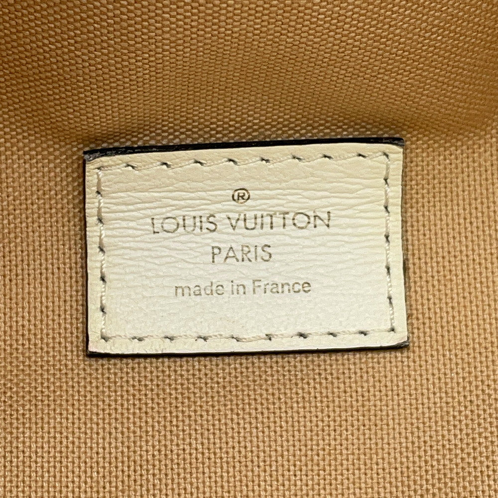 LOUIS VUITTON Bumbag Khaki/White/BeigeM44611 Monogram Monogram Giant