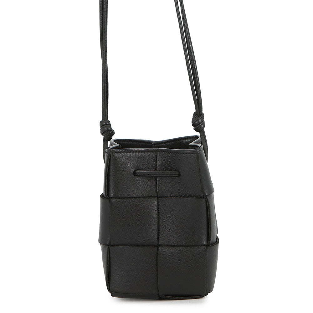 Bottega Veneta INTRECCIATO Cassette Bucket Bag Black680217VCQC48425 Lambskin Size Mini