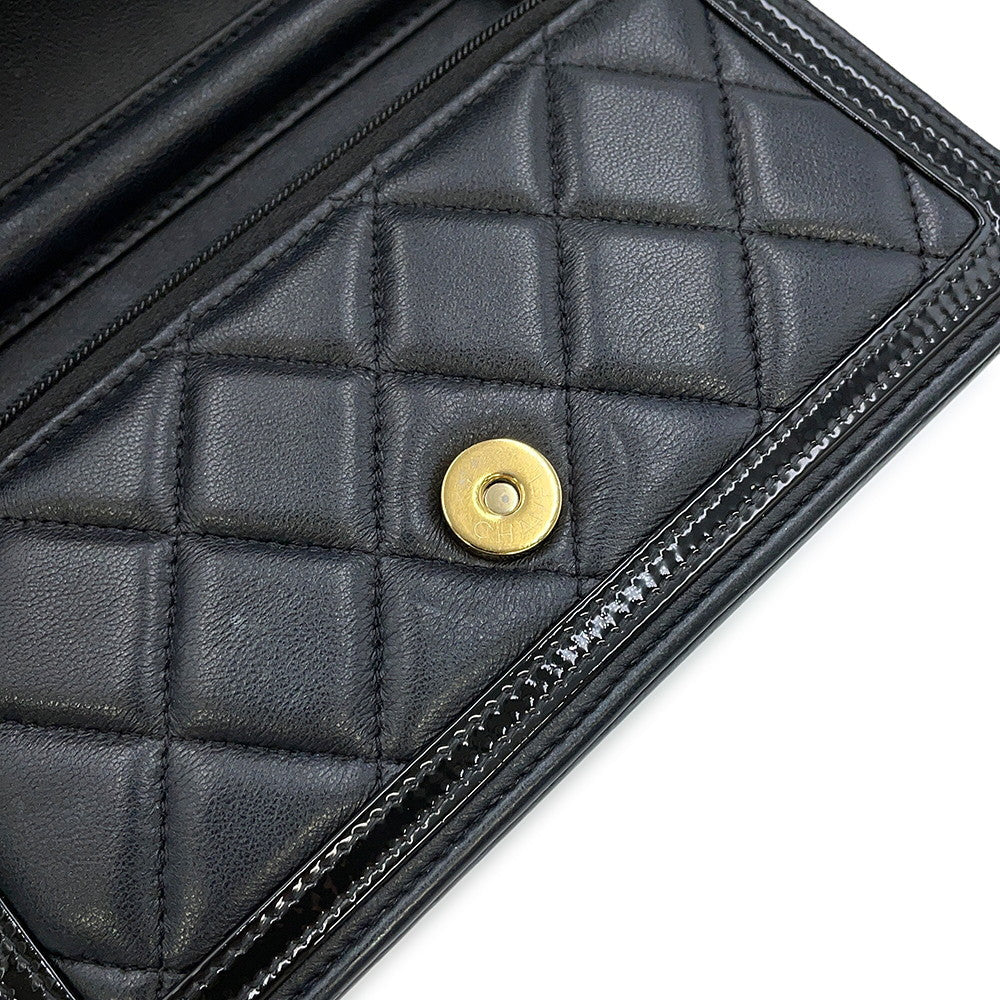CHANEL Phone holder BlackAP3559 Lambskin Patent Leather