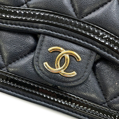 CHANEL Phone holder BlackAP3559 Lambskin Patent Leather