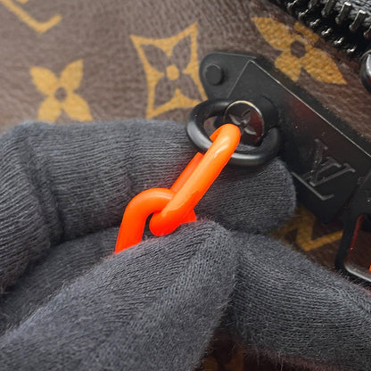 LOUIS VUITTON Pochette Volga NoirM44482 Monogram / Solar Powered Ray