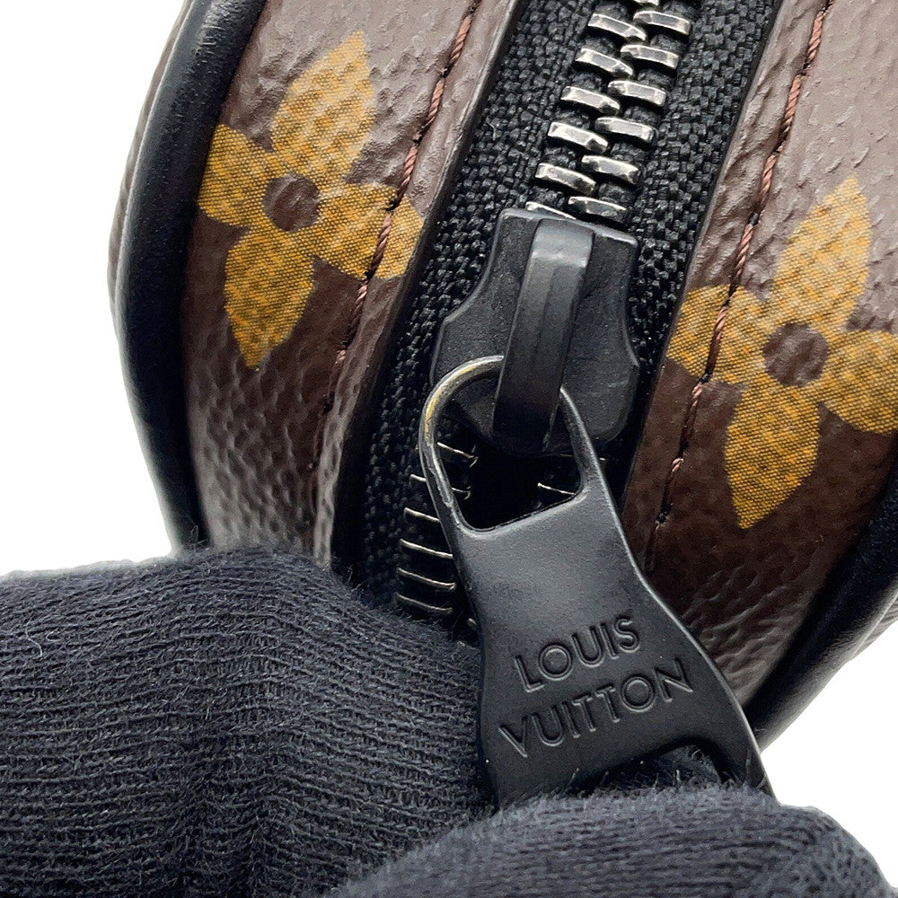 LOUIS VUITTON Pochette Volga NoirM44482 Monogram / Solar Powered Ray