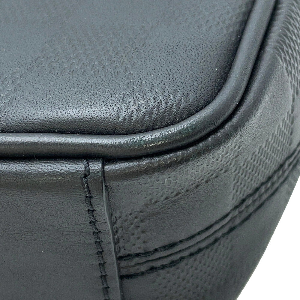 LOUIS VUITTON District NV3 NoirN42711 Damier Infini Leather Size PM