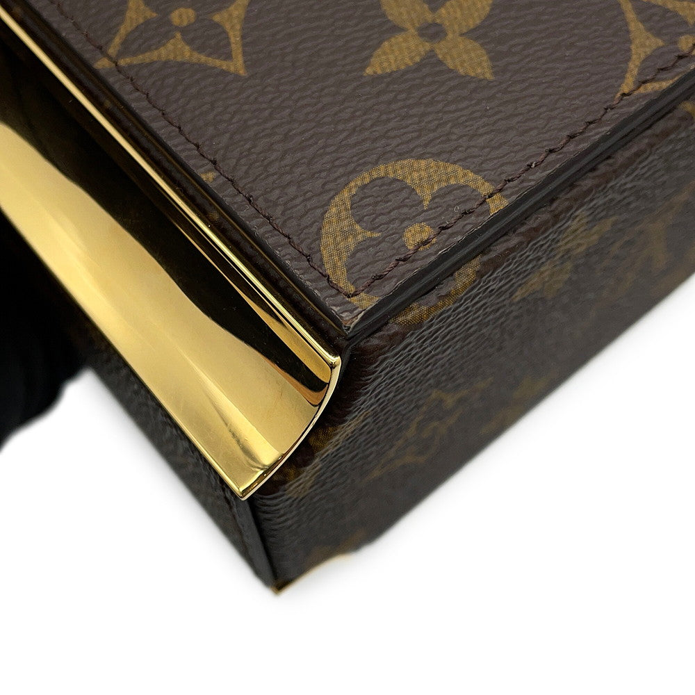 LOUIS VUITTON Camera box BeigeM13882 Monogram