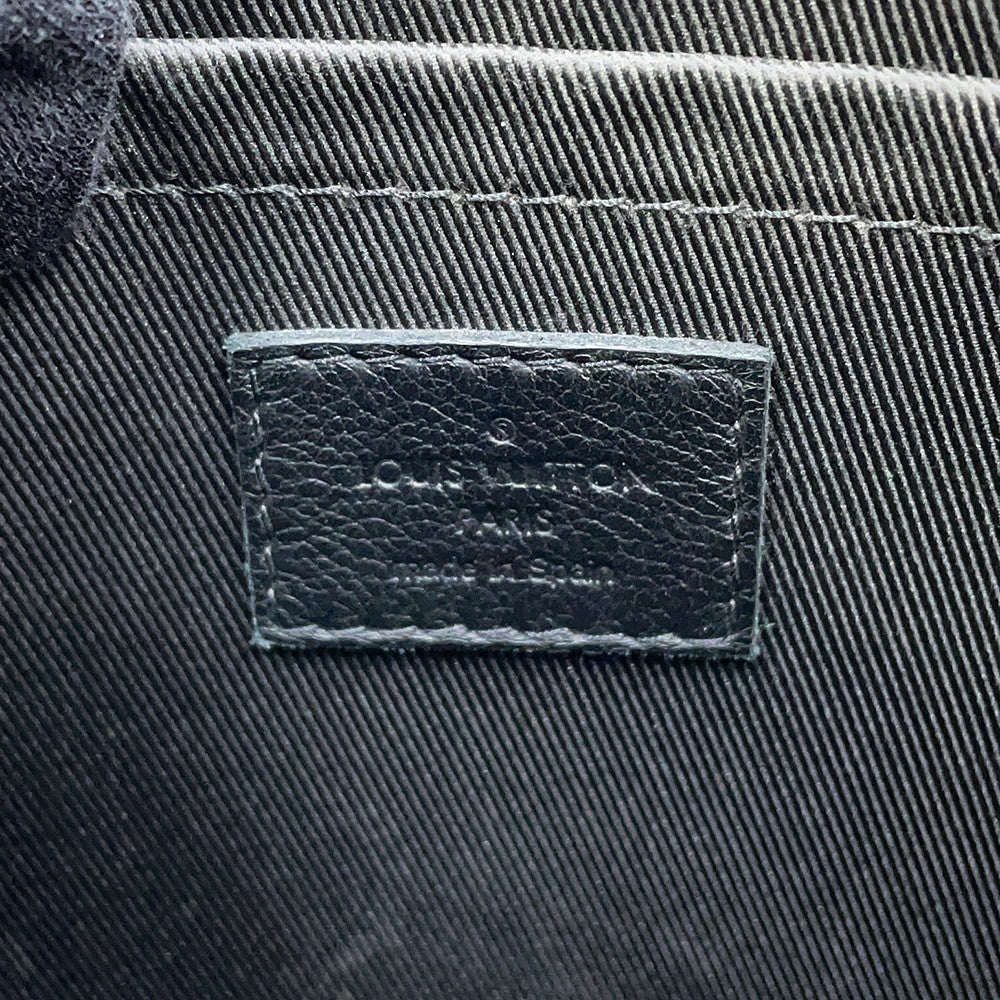 LOUIS VUITTON Pochette to Go NoirM81570 Monogram Shadow
