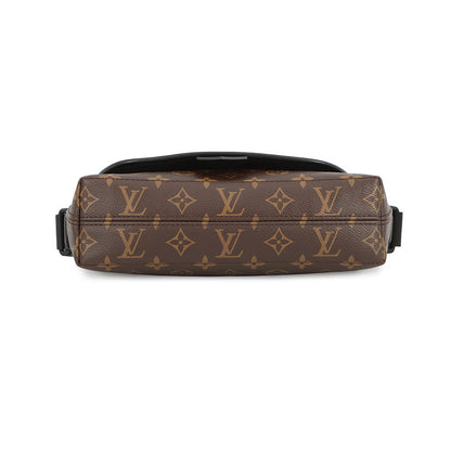 LOUIS VUITTON Magnetic messenger NoirM45557 Monogram Macassar Canvas