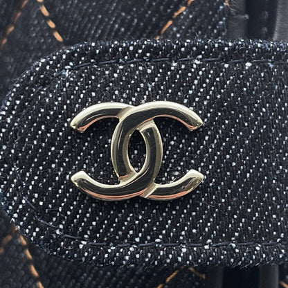 CHANEL Matelasse Wallet with Passport Case NavyAP4665 Denim/Lambskin