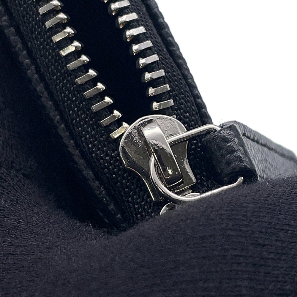 CHANEL Matelasse CHANEL19 Pouch BlackAP3720 Caviar Leather