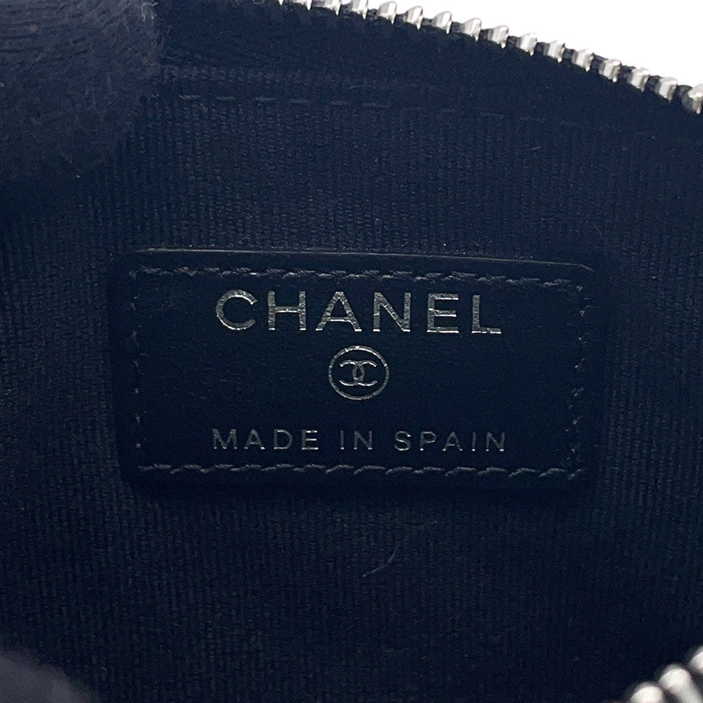 CHANEL Matelasse CHANEL19 Pouch BlackAP3720 Caviar Leather