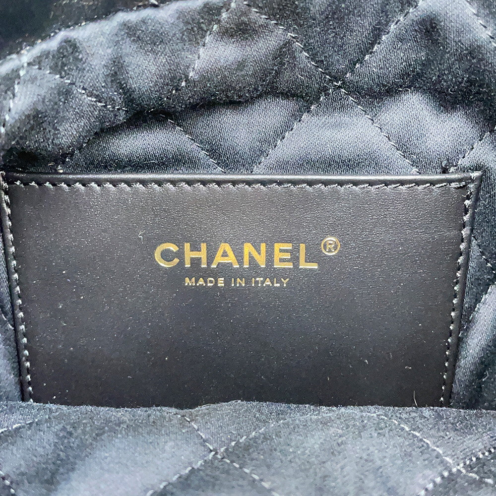 CHANEL CHANEL22 ChainShoulder Bag BlackAS3980-B19059-94305 Shiny Calf Leather Size Mini
