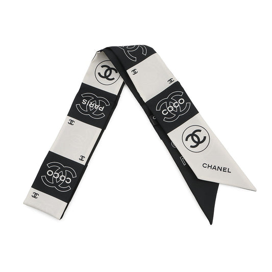 CHANEL CC Logo Scarf White/Black Silk100%