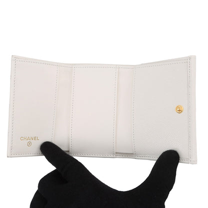 CHANEL Matelasse small wallet WhiteAP4564 Caviar Leather