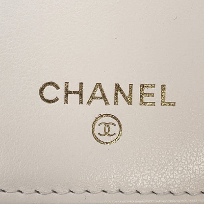 CHANEL Matelasse small wallet WhiteAP4564 Caviar Leather