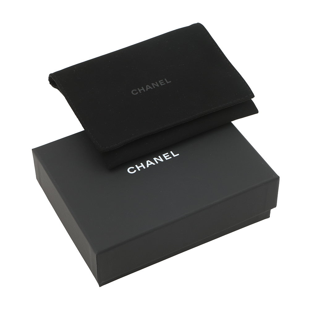 CHANEL Matelasse small wallet WhiteAP4564 Caviar Leather